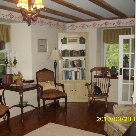 The Old Shipman House Bed & Breakfast Kemptville Exterior foto
